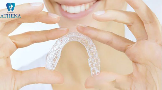 nieng_rang_trong_suot_invisalign (2)